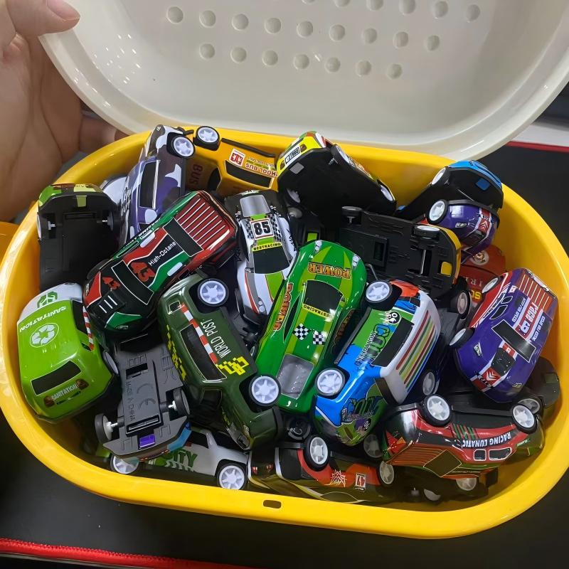 Full box of toy car(around 50 cars a box)-- bubu diy shop