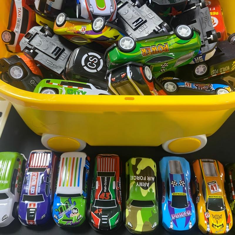 Full box of toy car(around 50 cars a box)-- bubu diy shop